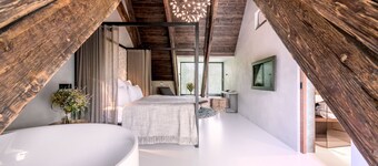 Yard Resort