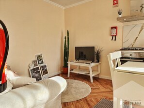 Living area - QV-Doll House- PN Peneda-Gerês (Arcos de Valdevez)