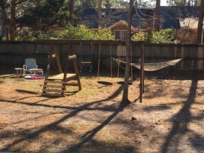 Children's area - Relax! Enjoy Fabulous Local Restaurants & all Wilmington has to offer... (Wilmington)