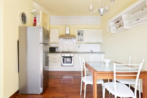 City Room, 2 Bedrooms | Private kitchen | Full-sized fridge, microwave, oven, stovetop - Gavinana Apartment by Mmega (Florence)