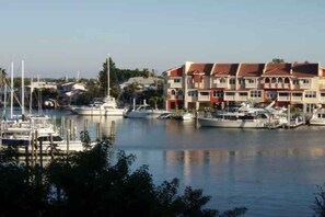 Marina - Madeira Beach Condo near John's Pass (Miami)