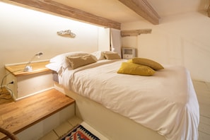 3 bedrooms, premium bedding, down duvets, individually decorated - Uffizi Prestige by Mmega (Florence)