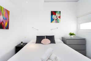 1 bedroom, iron/ironing board, free WiFi, bed sheets