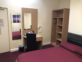 Double Room | Meja, Wi-fi percuma, cadar katil