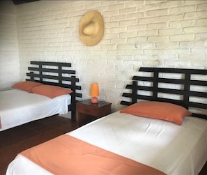 Economy Room | Free WiFi, wheelchair access - Sundown Beach Hotel (Canoa)