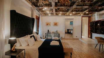 Habitación doble, accesible para personas con discapacidad (Misteri) | Ropa de cama de alta calidad y colchones viscoelásticos