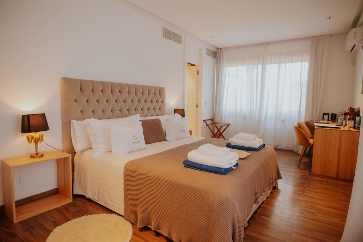 Standard Double Room (Canto) | 1 bilik tidur, peralatan tempat tidur premium, busa memori, bar mini