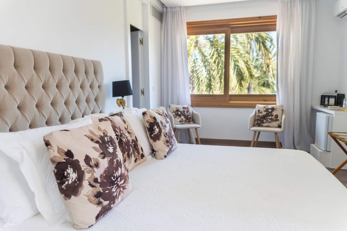 Dobbeltrom – standard (Canto) | Sengetøy av topp kvalitet, memory foam-senger og individuelt dekorert