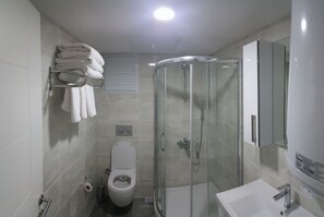 Regadera, regadera tipo lluvia, amenidades de baño gratuitas 