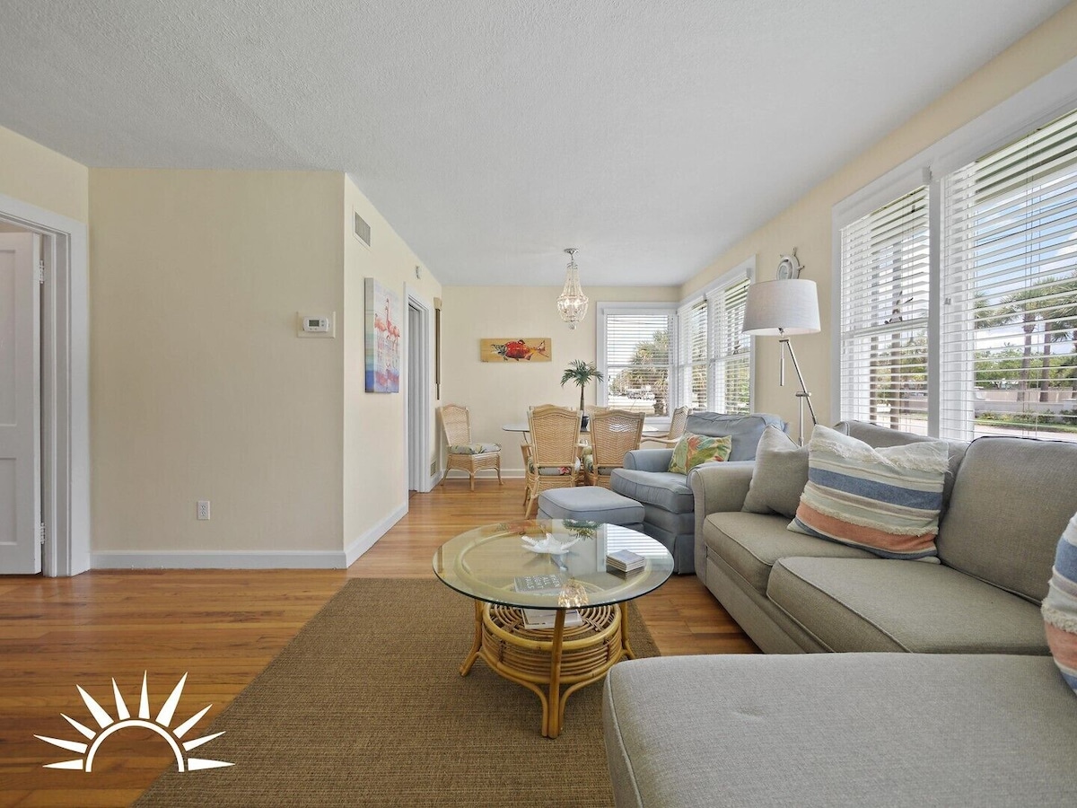 Photo 5 of Dog Friendly bungalow with private fenced pool just one mile from Historic
