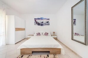1 dormitorio, wifi gratis, ropa de cama y accesible en silla de ruedas