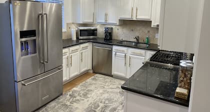 Hermosa Casa En Silicon Valley. ¡Buena ubicación!