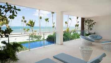 Articles gratuits dans le mini-bar, coffres-forts dans les chambres