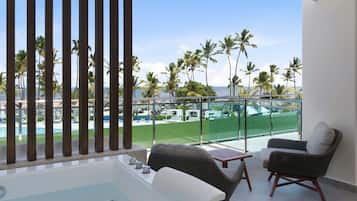 Premium Suite, Hot Tub, Oceanfront | View from room