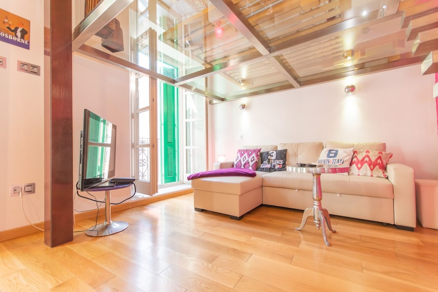 Cubo's Estudio Carreteria 33 2a / City Center / Pool / Free Wifi - Malaga