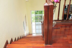 Interior - Marley Manor (Kingston)