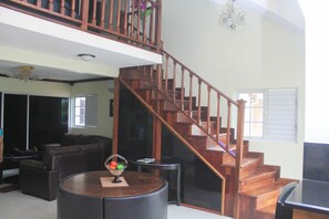 Interior - Marley Manor (Kingston)