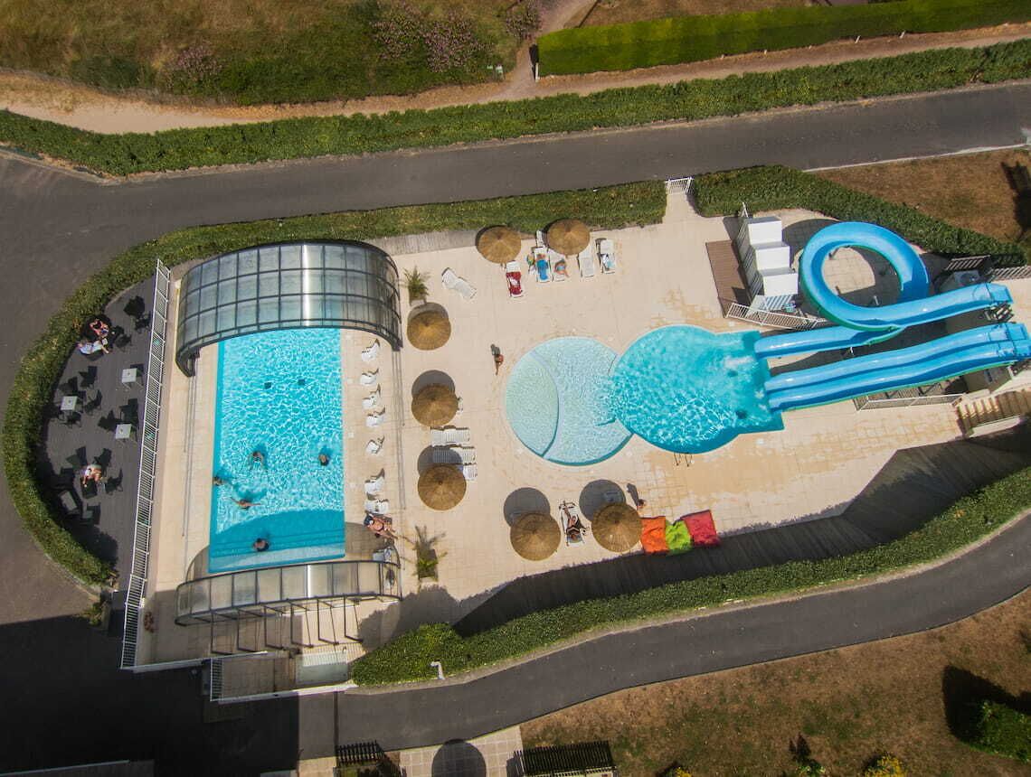 indoor pool, a heated pool, open 9:30 am to 7:30 pm, free pool cabanas