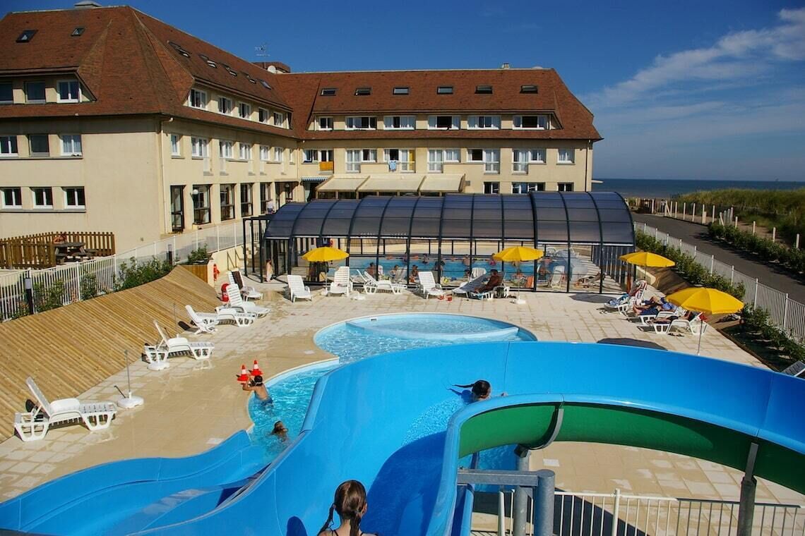 indoor pool, a heated pool, open 9:30 am to 7:30 pm, free pool cabanas