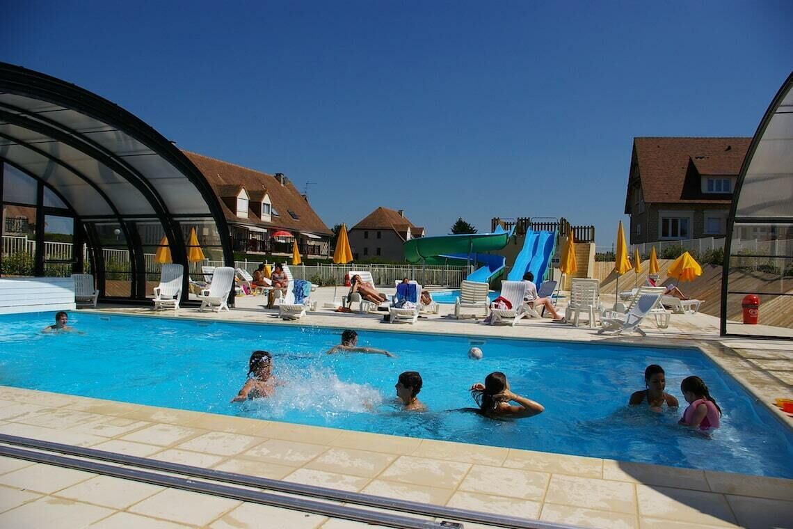 indoor pool, a heated pool, open 9:30 am to 7:30 pm, free pool cabanas