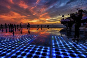 Divers