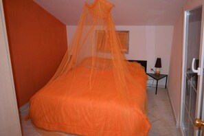 2 soveværelser, gratis Wi-Fi, sengetøj, adgang for kørestole