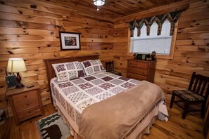 3 soverom, wi-fi (inkludert) og sengetøy