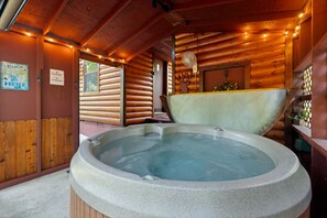 Interior - Big Buck Inn- Broken Bow/Hochatown- 2bd (Broken Bow)