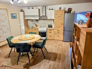 Fridge, oven, espresso maker, coffee/tea maker - Apartment in Zaton (Zadar) with Terrace, Air condition, WIFI, Washing machine (4828-1) (Nin)
