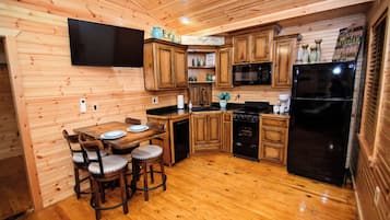 Oven, stovetop, dishwasher, coffee/tea maker