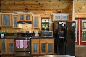 Horno, placa de cocina, lavavajillas, cafetera/tetera