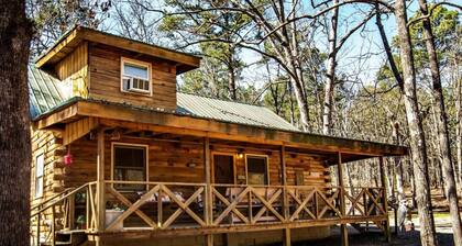 Cherokee Fiddle- Broken Bow/Hochatown- 2bd