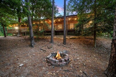 Eagle`s Landing- Broken Bow/Hochatown- 5bd