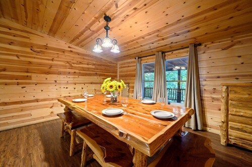 Eagle's Landing- Broken Bow/Hochatown- 5bd