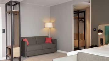 Room, 1 Katil Raja (King) dengan Katil Sofa | Ruang tamu | 55 inci sebuah televisyen pintar dengan satelit, TV