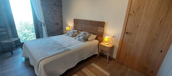Total comfort in the middle of nature: Spacious and with a view
