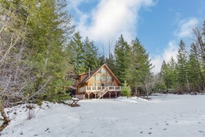 Exterior - Trails End | Hot Tub, Starlink, Woodstove (Packwood)