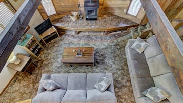 Smart TV, fireplace, DVD player, video library