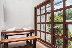 普通套房 | 私人廚房 | 咖啡機/沖茶器