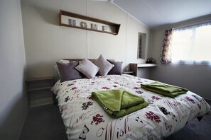 2 bedrooms, Internet