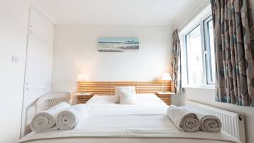 3 bedrooms, Internet