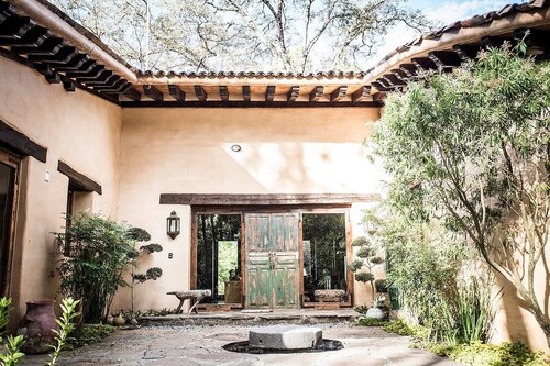 Mountain Yoga & Meditation Hacienda