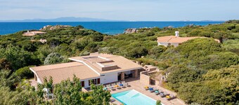 Villa Belle: private pool near the beach
