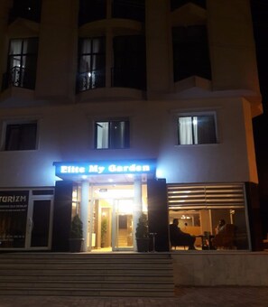 Property entrance - Elite My Garden Hotel (Yuksekova)