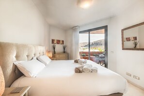 1 bedroom, in-room safe, iron/ironing board, free WiFi