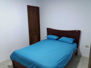 6 Schlafzimmer, WLAN, Bettwäsche