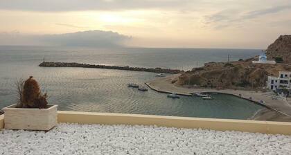 Finiki Villas