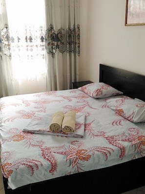 1 bedroom, free WiFi - Kedr Grad Inn on the way to Medeo (Kalkaman-2)