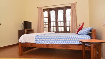 2 bedrooms, bed sheets