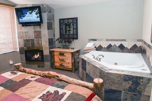 Condo, 1 Queen Bed, Private Pool